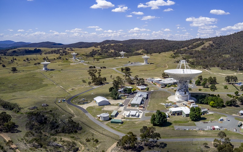 Canberra Deep Space Communication Complex.